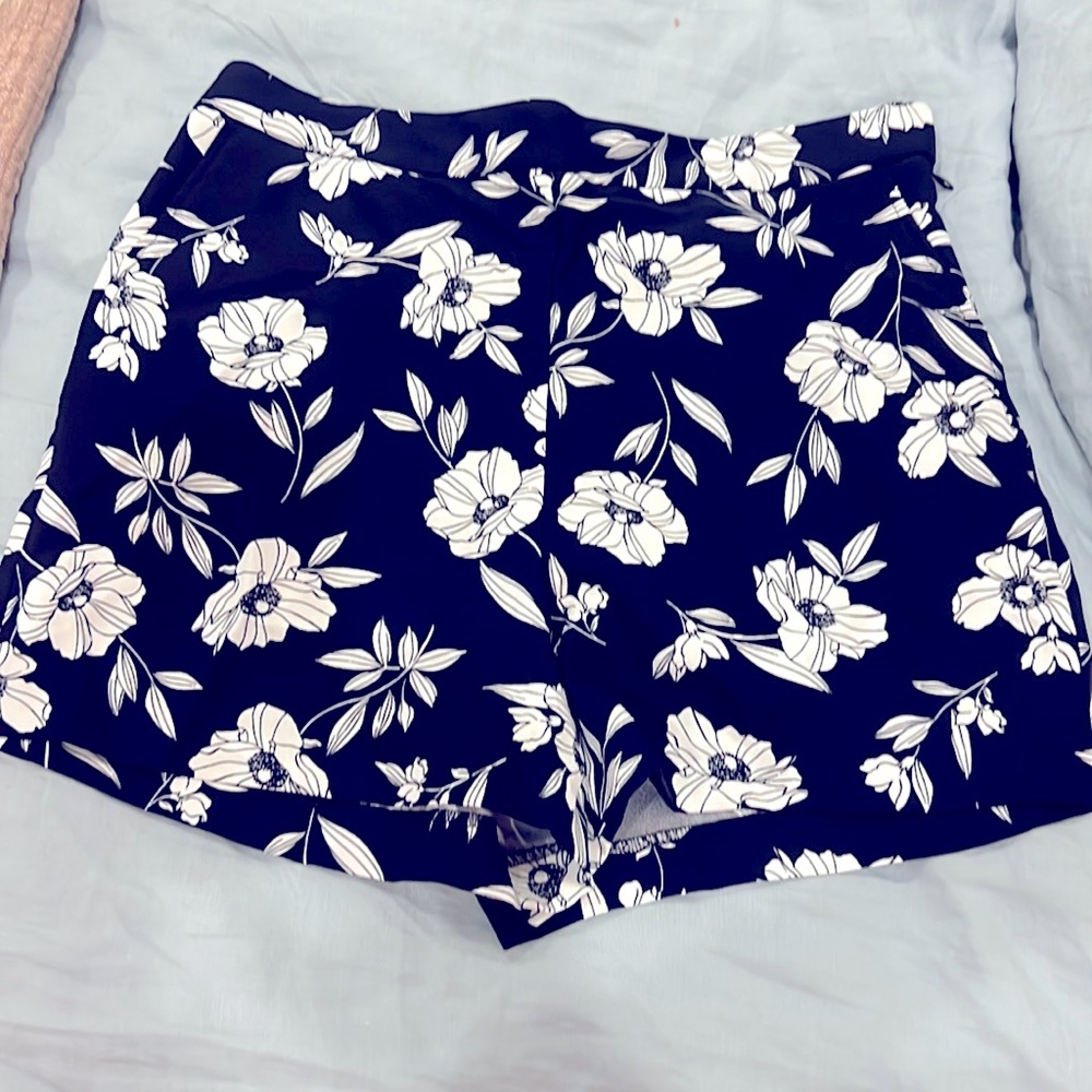 Ann Taylor shorts